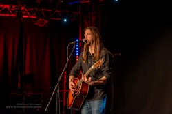 Felix Bayer, Singer und Songwriter