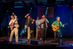 Absinto Orkestra, am 15.2.2025 im Pavillon der IG Kultur in Sindelfingen