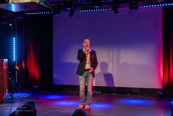 Bilder von Singen aus voller Kehle im Pavillon der IG Kultur, aufgenommen am 10.März 2025 von Eberhard Weinmann