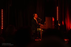 Bilder von Singen aus voller Kehle im Pavillon der IG Kultur, aufgenommen am 10.März 2025 von Eberhard Weinmann