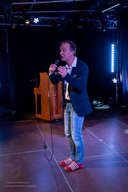 Bilder von Singen aus voller Kehle im Pavillon der IG Kultur, aufgenommen am 10.März 2025 von Eberhard Weinmann