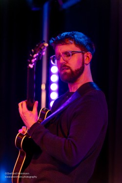 Lukas DeRungs Quintett, aufgenommen am 18. März 2025 von Eberhard Weinmann im Pavillon der IG Kultur in Sindelfingen.