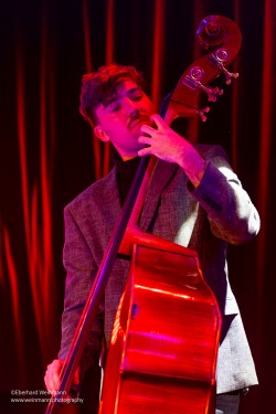 Tomorrow‘s Tunes: Benjamin Friesinger Quartett, aufgenommen von Eberhard Weinmann im Pavillon der IG Kultur in Sindelfingen