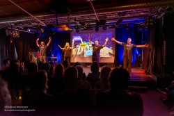 Luksan Wunder, aufgenommen von Eberhard Weinmann am 7.6.2025 im Pavillon der IG Kultur in Sindelfingen