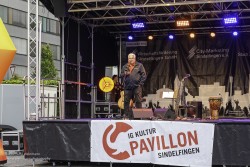 Die Hearts and Bones Spielen am 12.9.2025 auf dem Grünen Platz in Sindelfingen