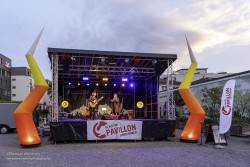 Die Hearts and Bones Spielen am 12.9.2025 auf dem Grünen Platz in Sindelfingen
