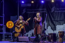 Die Hearts and Bones Spielen am 12.9.2025 auf dem Grünen Platz in Sindelfingen