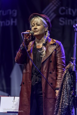 Die Hearts and Bones Spielen am 12.9.2025 auf dem Grünen Platz in Sindelfingen