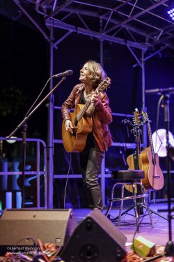 Die Hearts and Bones Spielen am 12.9.2025 auf dem Grünen Platz in Sindelfingen