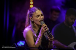 Kiara Huber & Band feat. Soulchor Tübingen