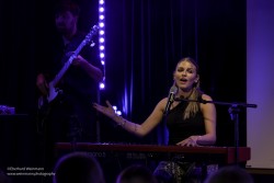 Kiara Huber & Band feat. Soulchor Tübingen