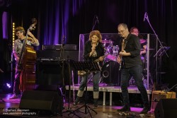 Bilder von der 55 fete de la musique im Pavillon der IG Kultur in Sindelfingen, aufgenommen von Eberhard Weinmann am 24.10.2025