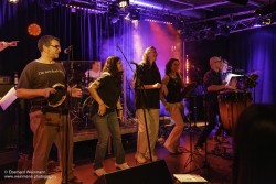 Bilder von der 55 fete de la musique im Pavillon der IG Kultur in Sindelfingen, aufgenommen von Eberhard Weinmann am 24.10.2025