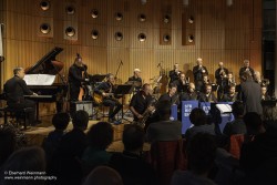 Die EllaLouis Tribute Band, aufgenommen von Eberhard Weinmann am 14.11.2025