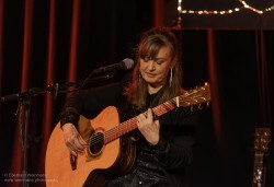 Fotografien vom Konzert mit Christina Lux, aufgenommen am 15.3.2026 im Pavillon der IG Kultur in Sindelfingen von Eberhard Weinmann