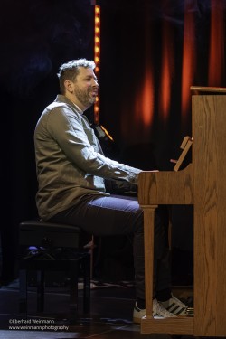 Fotos von der Steve Cathedral Group, aufgenommen von Eberhard Weinmann am 15.4.2026 im Pavillon der IG Kultur in Sindelfingen.