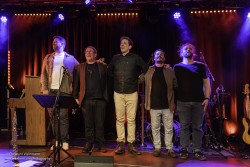 Fotos von der Steve Cathedral Group, aufgenommen von Eberhard Weinmann am 15.4.2026 im Pavillon der IG Kultur in Sindelfingen.