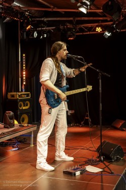 Fotografien von Memory Remains bei der IG Kultur in Sindelfingen, aufgenommen von Eberhard Weinmann 