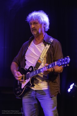 Bilder vom Auftritt  von Pulverdingen9 im Pavillon der IG Kultur in Sindelfingen, aufgenommen am 3.6.2026 von Eberhard Weinmann