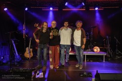 Bilder vom Auftritt  von Pulverdingen9 im Pavillon der IG Kultur in Sindelfingen, aufgenommen am 3.6.2026 von Eberhard Weinmann