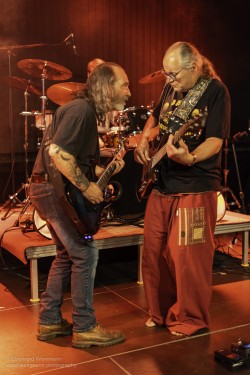Bilder vom Auftritt  von Pulverdingen9 im Pavillon der IG Kultur in Sindelfingen, aufgenommen am 3.6.2026 von Eberhard Weinmann