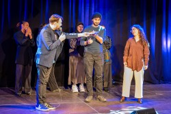 Poesie von und für Känäcks: Unsere Worte, Unsere Welt Ein Poetry Slam Abend 