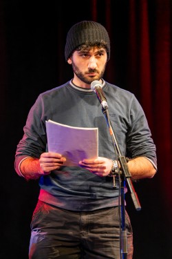 Poesie von und für Känäcks: Unsere Worte, Unsere Welt Ein Poetry Slam Abend 