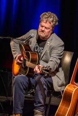 Sindelfinger Bluesfestival: Ignaz Netzer (Guit., Voc) + Thilo Fitzner (Piano, Voc)