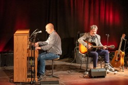 Sindelfinger Bluesfestival: Ignaz Netzer (Guit., Voc) + Thilo Fitzner (Piano, Voc)