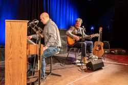 Sindelfinger Bluesfestival: Ignaz Netzer (Guit., Voc) + Thilo Fitzner (Piano, Voc)