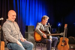 Sindelfinger Bluesfestival: Ignaz Netzer (Guit., Voc) + Thilo Fitzner (Piano, Voc)