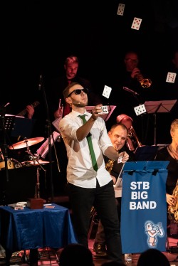 STB Big Band trifft Zauberkunst