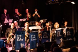 STB Big Band trifft Zauberkunst