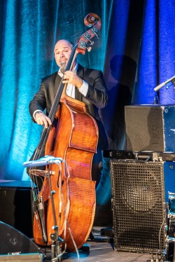 Joo Kraus & Tales in Tones Trio „We are doing well"