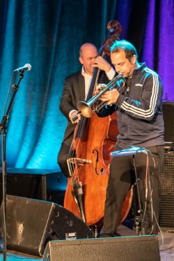 Joo Kraus & Tales in Tones Trio „We are doing well"