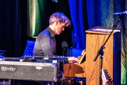 Joo Kraus & Tales in Tones Trio „We are doing well"