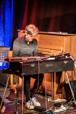 Joo Kraus & Tales in Tones Trio „We are doing well"