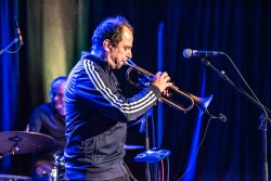 Joo Kraus & Tales in Tones Trio „We are doing well"