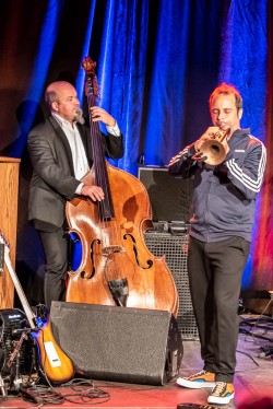 Joo Kraus & Tales in Tones Trio „We are doing well"