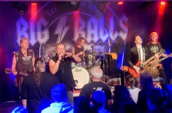 Big Balls; Die ACDC-Party