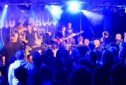Big Balls; Die ACDC-Party