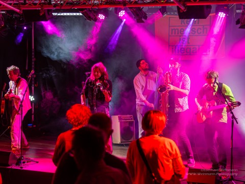 Absinto Orkestra, am 15.2.2025 im Pavillon der IG Kultur in Sindelfingen