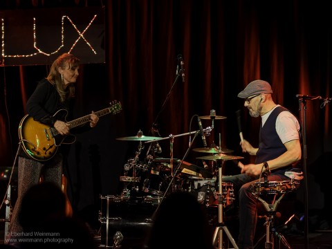 Fotografien vom Konzert mit Christina Lux, aufgenommen am 15.3.2026 im Pavillon der IG Kultur in Sindelfingen von Eberhard Weinmann